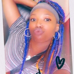 Meet your Posher, Shay